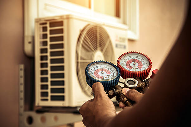 Professional Heat Pump Repair technician working in Indian Springs, GA